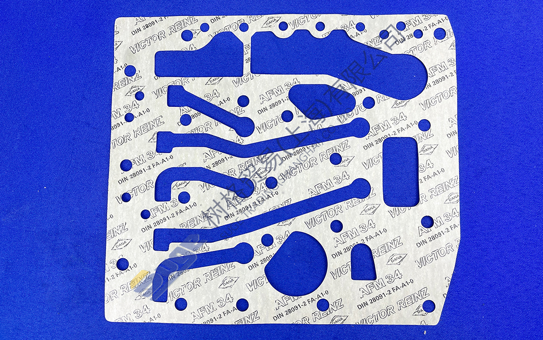 58cdd3bedb57c58b1ba7ea9ac3438b3