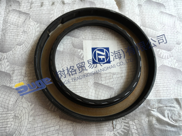 ZF ECOSPLIT4 变速箱零件 INPUT SHAFT SEAL 0734 310 435