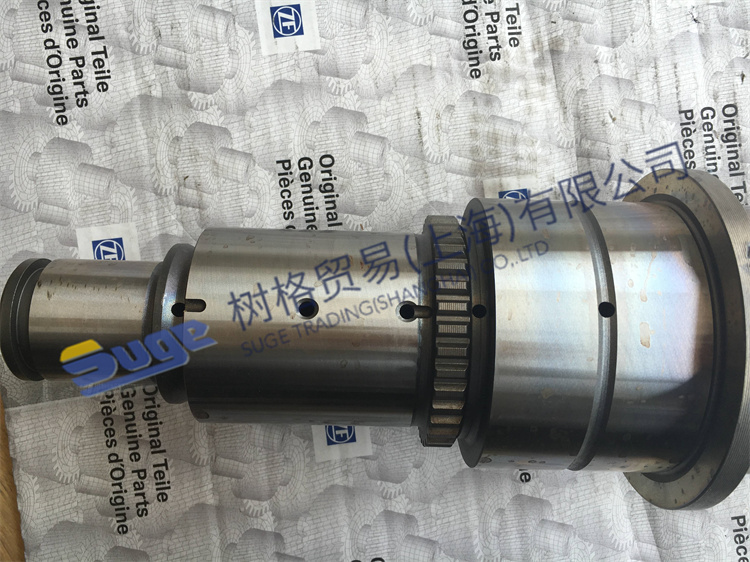 ZF ECOSPLIT4变速箱配件主轴 1316 304 132