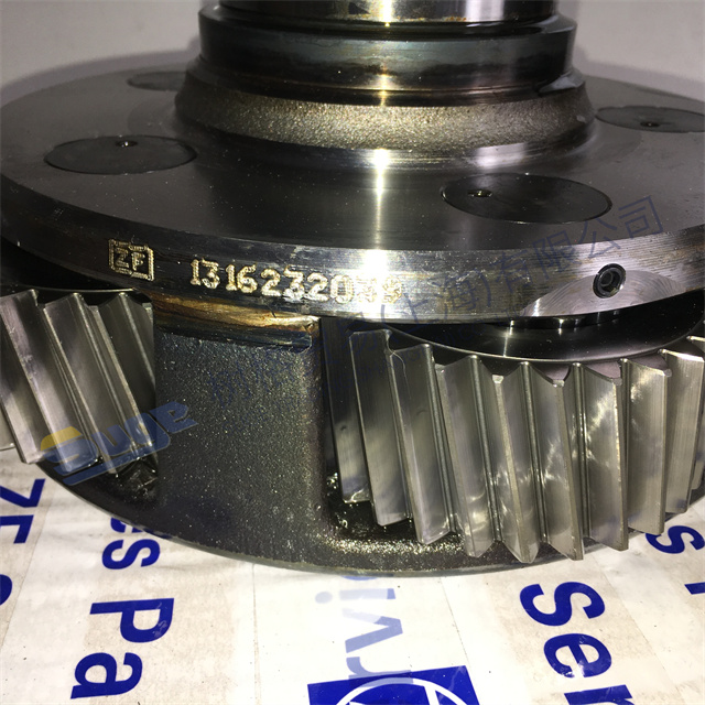 ZF ECOSPLIT4 变速箱零件 PLANET GEAR ASSEMBLY 1356 010 004