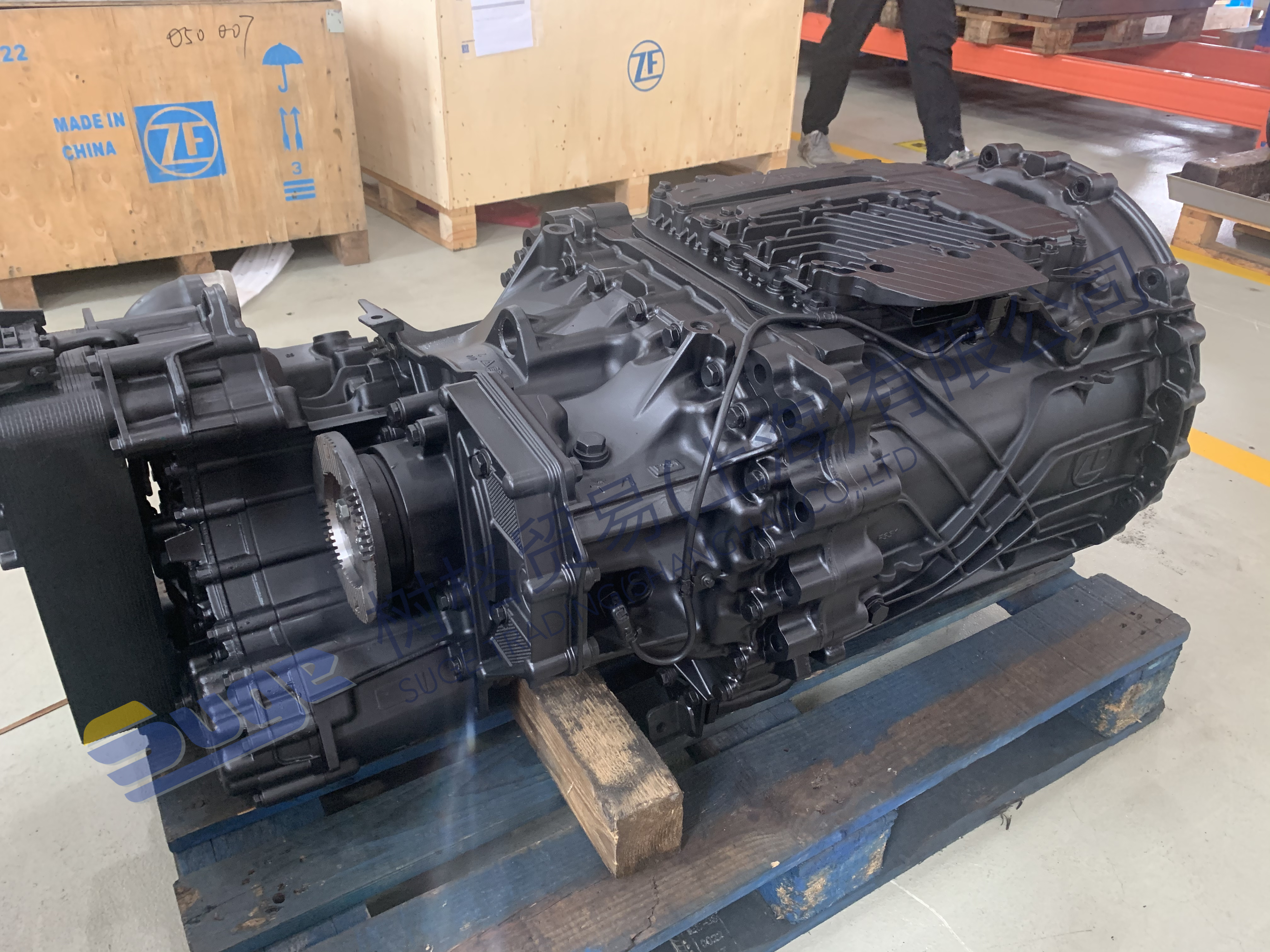 ZF TRAXON 12TX2421 12TX2621TD 再制造变速器