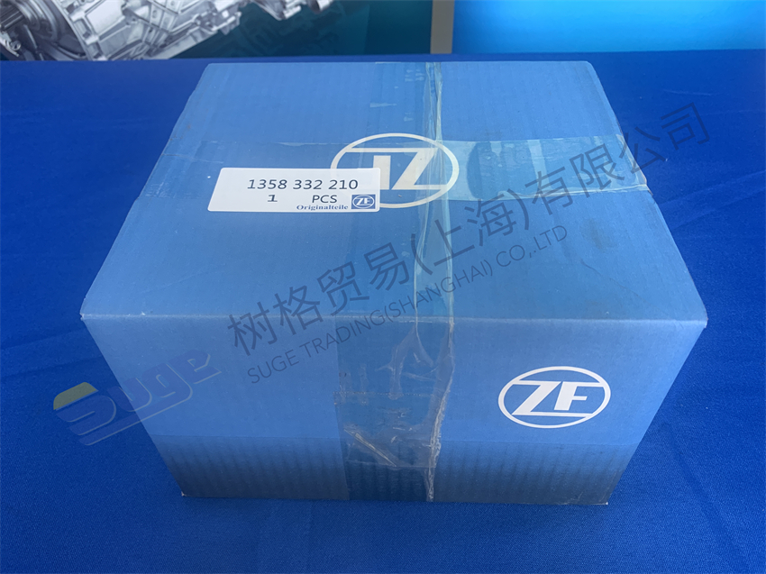 ZF TRAXON 自动变速箱配件 OUTPUT FLANGE 1358 332 210