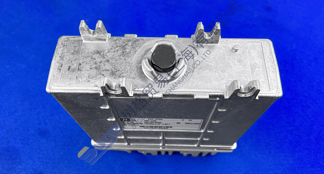 0693000d72461503aaaceaf28ac36c0