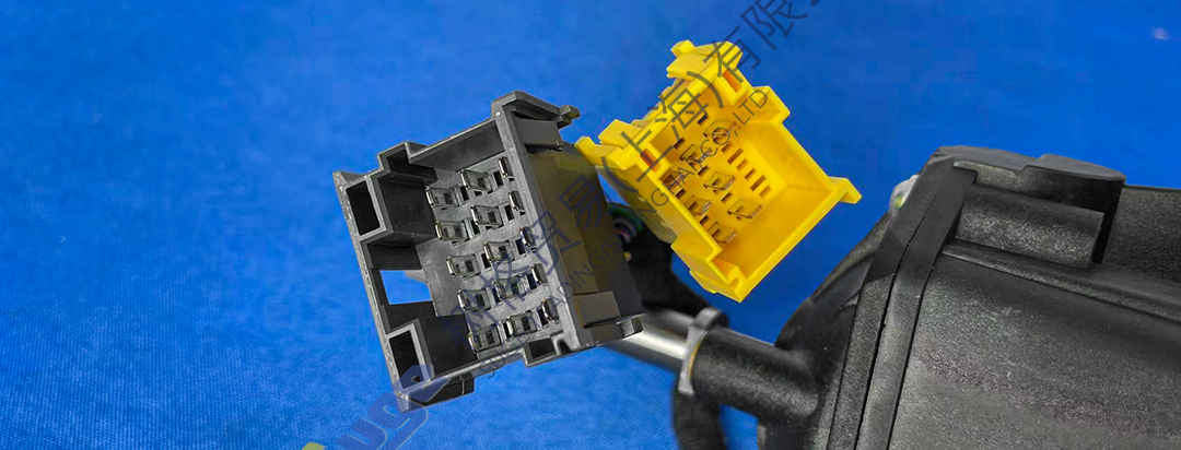 e9d75471032c4a9480aed3c666082bb