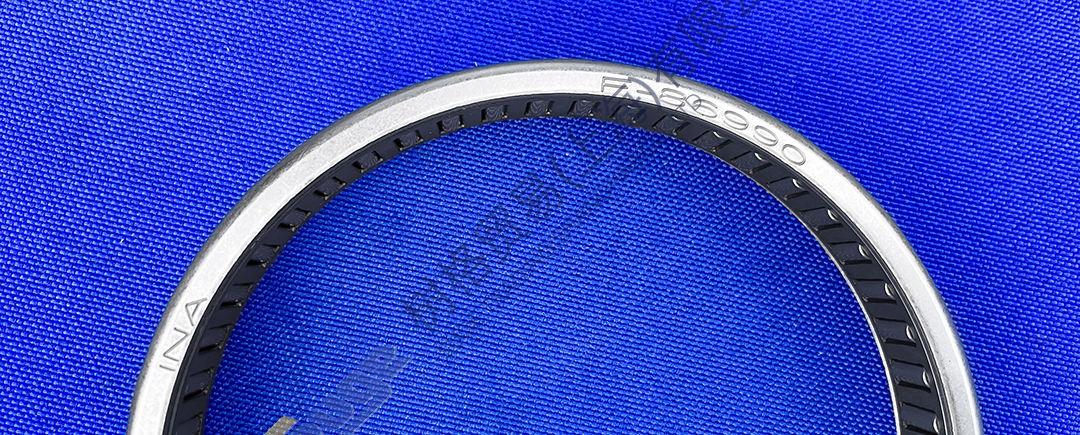 37b8f0c99b9a18257232ca533d1e586