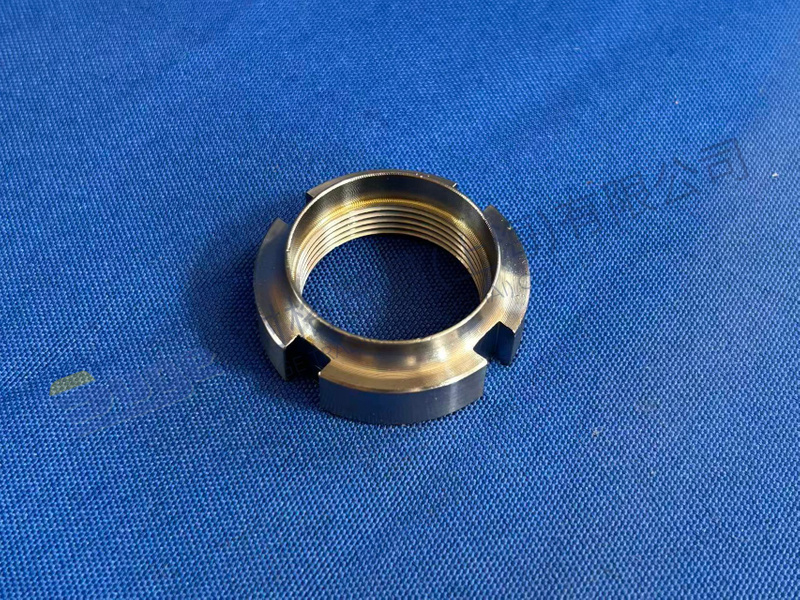 ZF 开槽螺母 5838 300 487