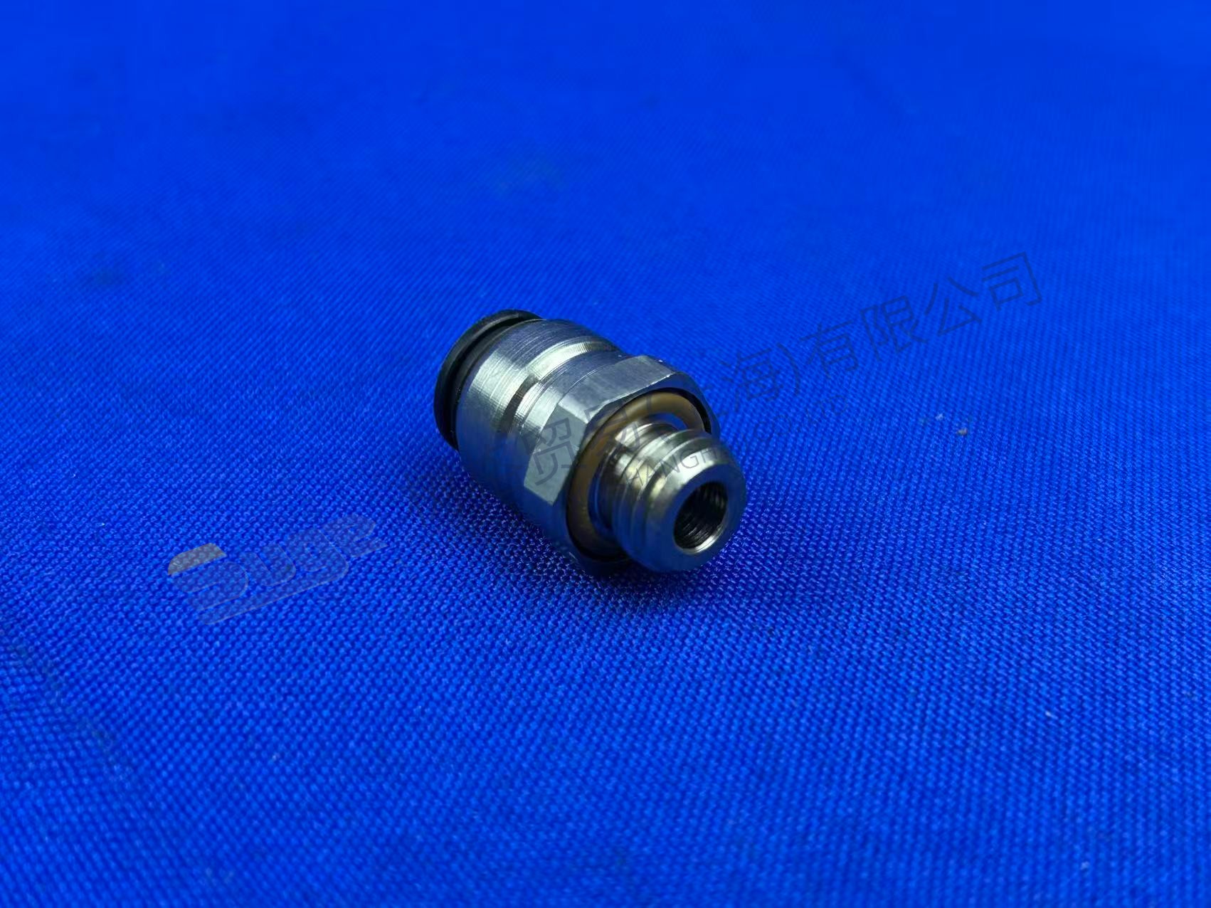 ZF 外螺纹联轴器 0501 324 477