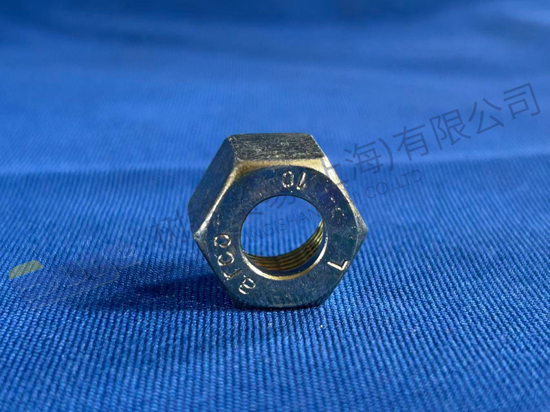 采埃孚联管螺母 0637 880 110