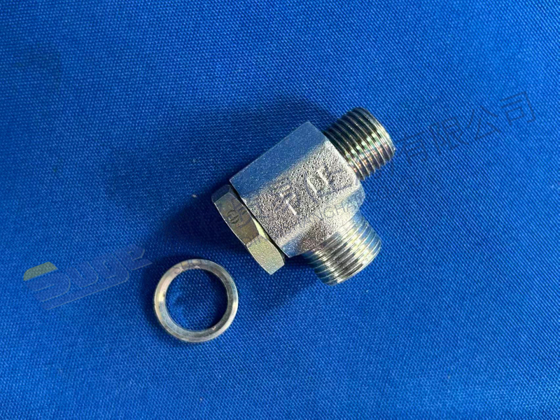ZF 管接头 0637 100 112