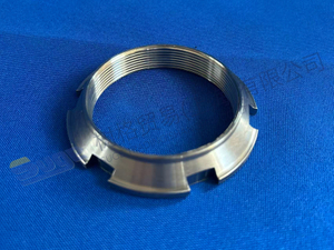 ZF 锁紧螺母 0501 398 371
