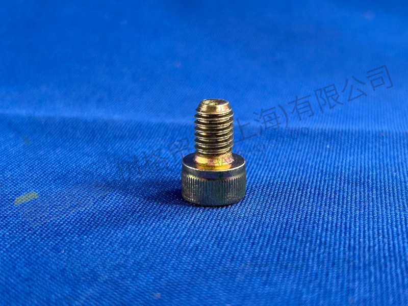 ZF 帽螺钉 0636 101 644