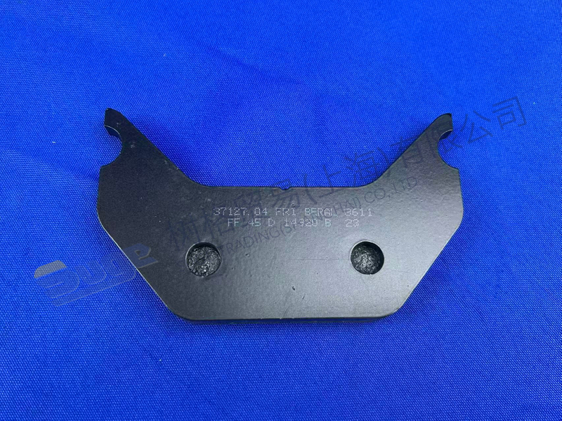 ZF WG260 WG310 刹车片套件 0501 212 274
