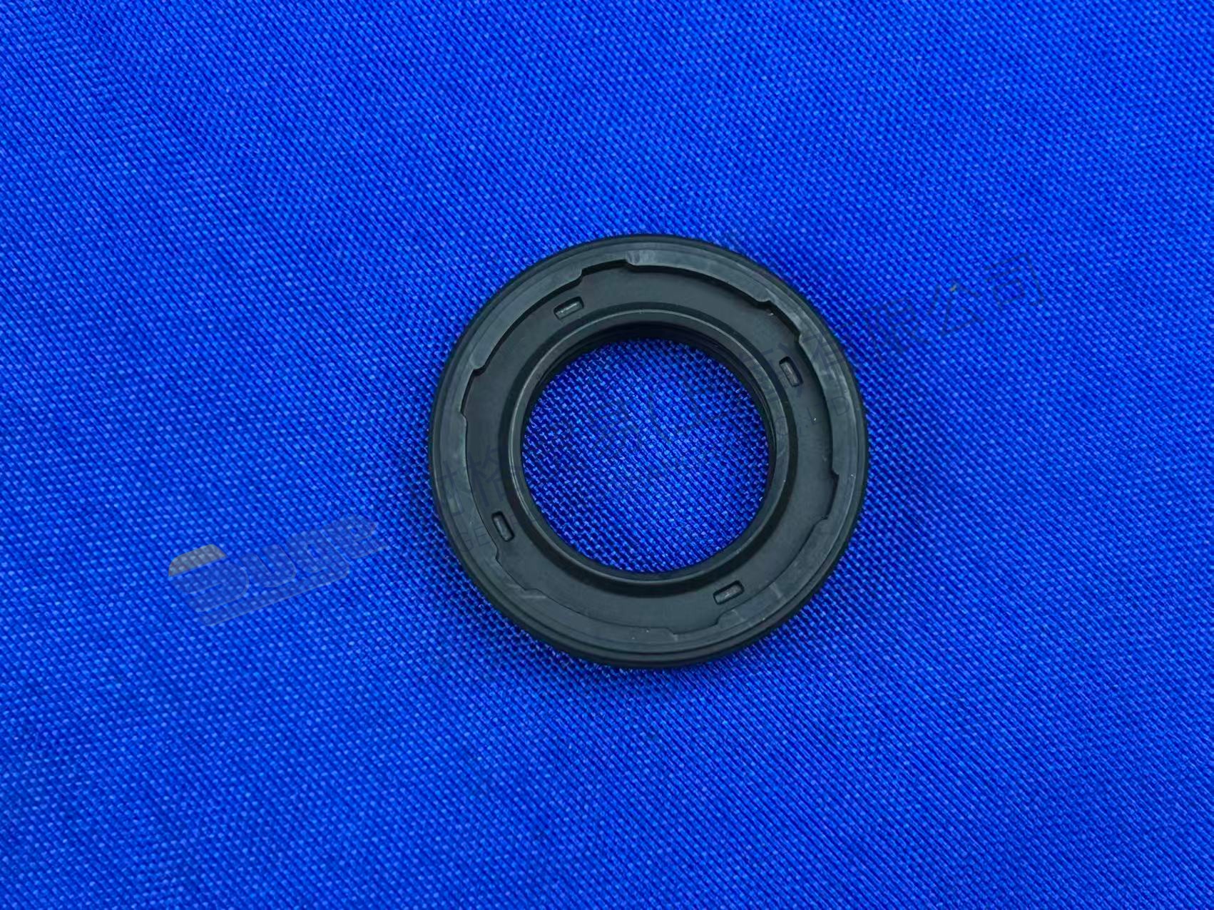 ZF 法兰盘根 0501 328 897