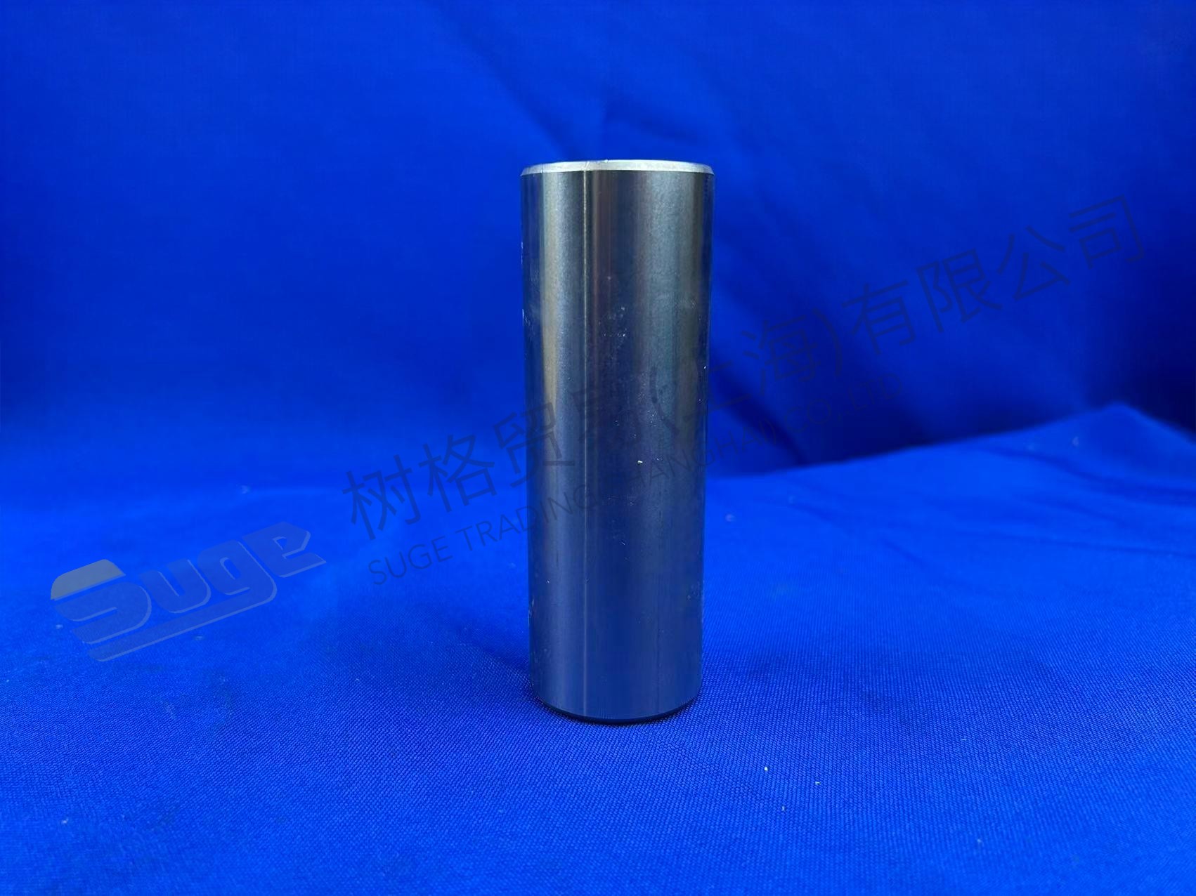 ZF 倒档惰轮轴 1328 305 007
