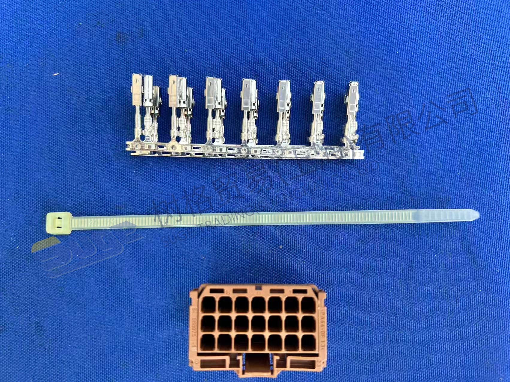 ZF 插头套件 6029 199 160